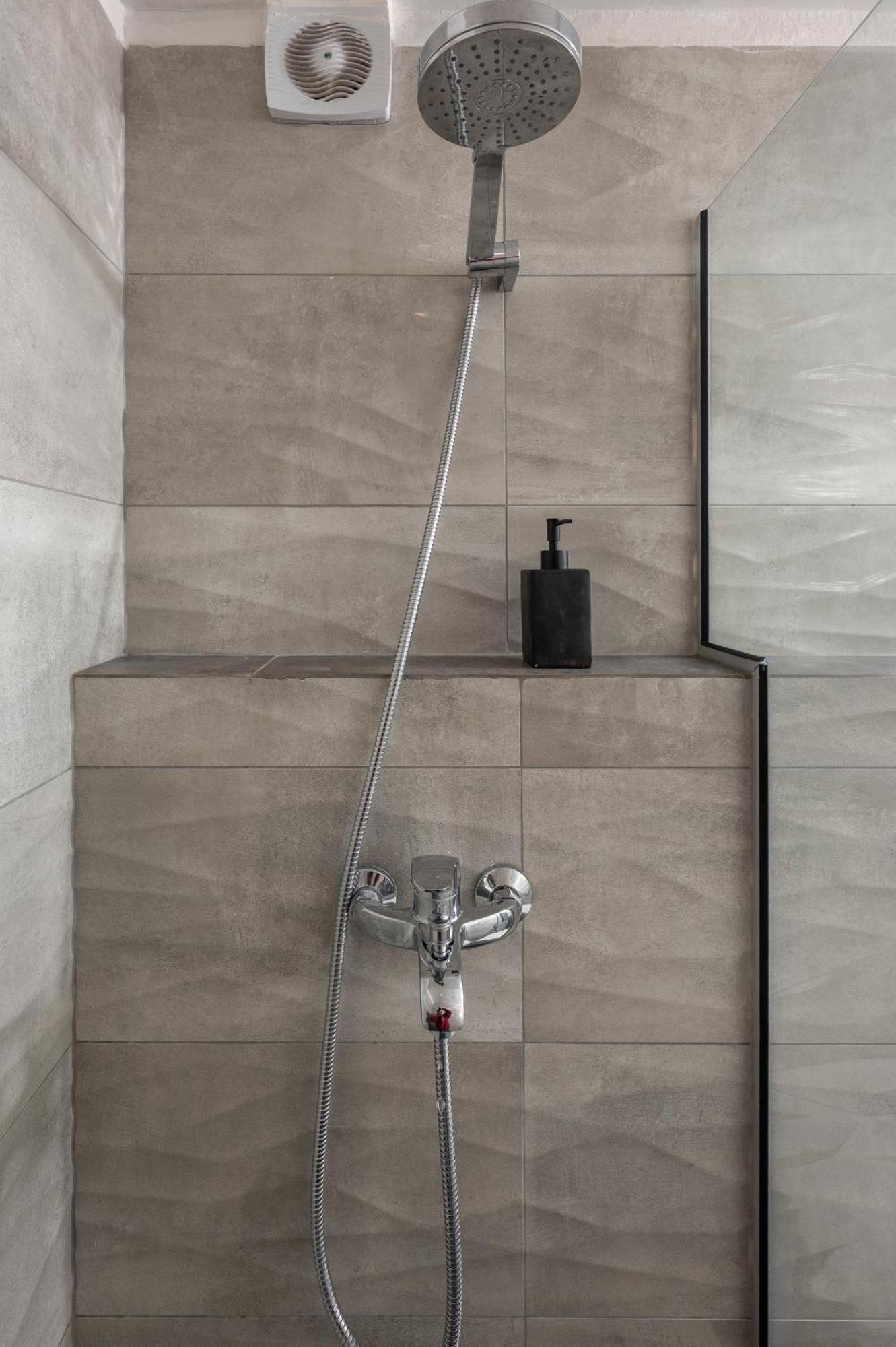 Premium Jacuzzi Suite At The City Center, By Aqua Platinum Tessalónica Exterior foto